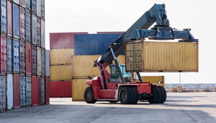 Sewa Shipping Container untuk Cargo Logistik yang Lancar